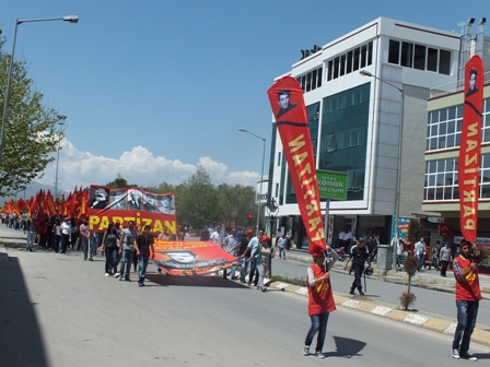 erzinganda 1 mayis mitingi