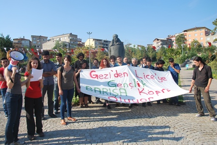 ist-17092013-geziden-liceye-aciklama1