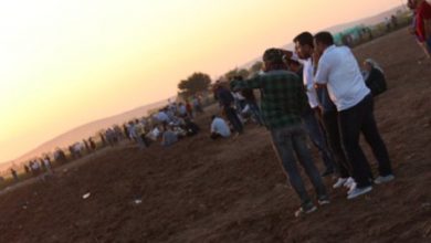 kitle bekleyisini surduruyor videolu haber