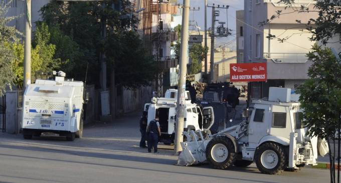 sirnak polis yeni mahalleyi ablukaya aldi