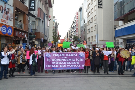 İzmir 8 Mart KESKli Kadınlar