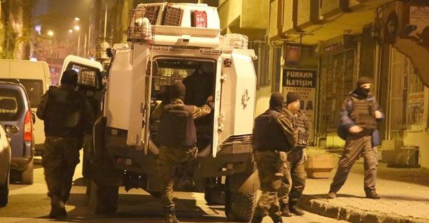 istanbulda devrimci partiye operasyon en az 10 gozalti h63278 7edcd