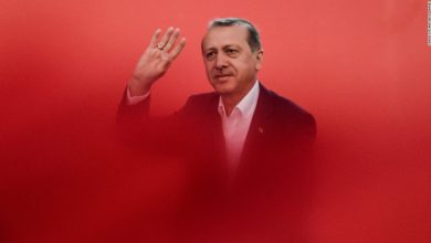 170117184031 turkey erdogan red super 169