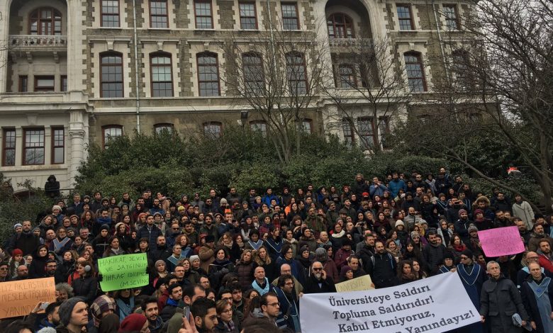 boğaziçililer akademisyenlerden destek