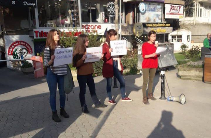 tacizci doktoru ifşa eden kadınlara gözaltı